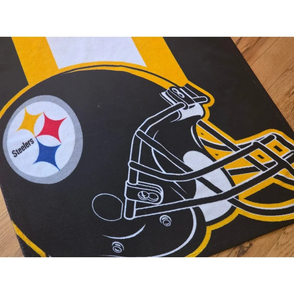 Pittsburgh Steelers NFL Beach Towel The Northwest Company Helmet Logo 29x59